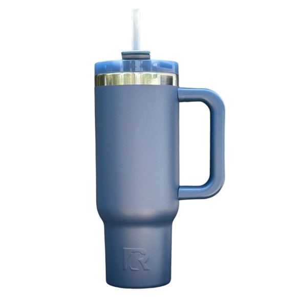 RTIC 30oz ROAD TRIP TUMBLER (CERAMIC LINING) - NAVY - Picture 1 of 3